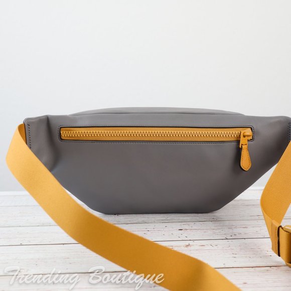 NWT Coach Smooth Leather Track Belt Bag Fanny Pack in Heather Grey Flax - Picture 5 of 10